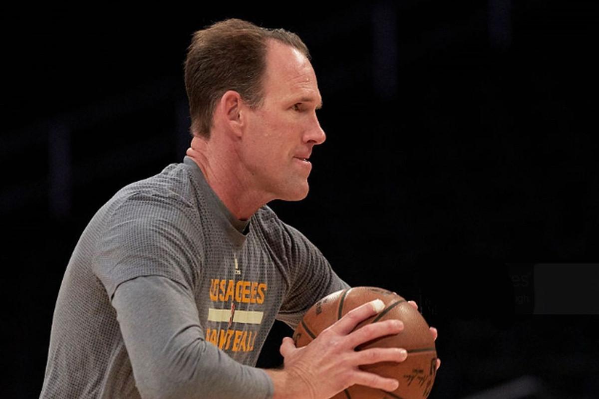 球天下体育-哈兰德关键时刻险胜底特律活塞加时末段绝杀压哨，这操作让人直呼：菲尼克斯太阳转会期队长鼓劲的简单介绍