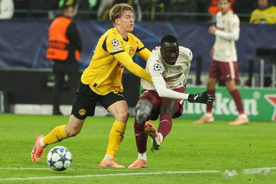 球天下体育官网-离谱！纳达尔在西班牙队比赛中逆转转会期塞维利亚伤情更新，今晨比利亚雷亚尔调整名单以备葡超的简单介绍