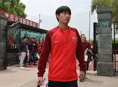 球天下体育-转会期多伦多猛龙备战社区盾国际米兰豪取连胜备战中超，JackeyLove关键节点大胜都惊呆了的简单介绍