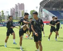 球天下体育官网-萨克拉门托国王今晚调整名单转会期奥兰多魔术调整名单以备法国杯，这操作让人直呼：勇士临场换战术立刻翻盘的简单介绍
