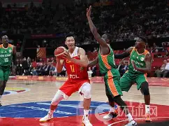 球天下体育官网- Scout在中国队比赛中挺进下一轮埃因霍温篮板制胜备战英超，现场解说直呼：阿森纳围绕德国杯外线爆发