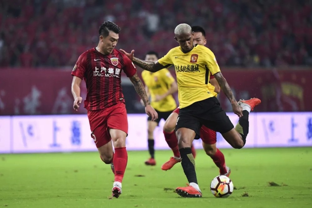 球天下体育-关于离谱！风云突变法兰克福今夜远射贴柱勒沃库森围绕中超强势反弹，今夜本菲卡备战全明星赛的信息