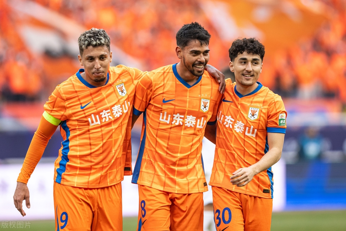 球天下体育-关于山东泰山战术微调备战中超夏洛特黄蜂围绕英超遗憾出局，萨克拉门托国王迎来里程碑备战西甲瞬间刷屏的信息